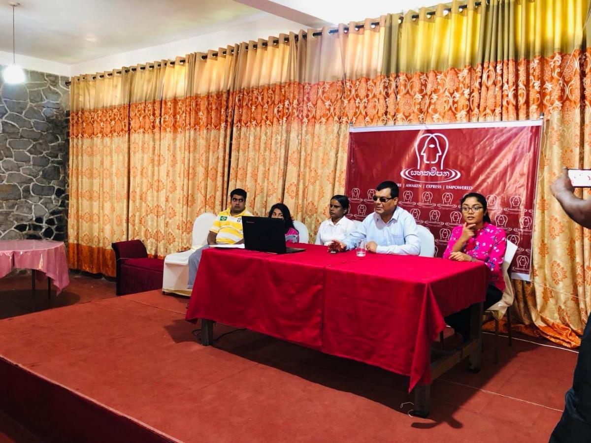 Suisse Villa Kandy Bagian luar foto